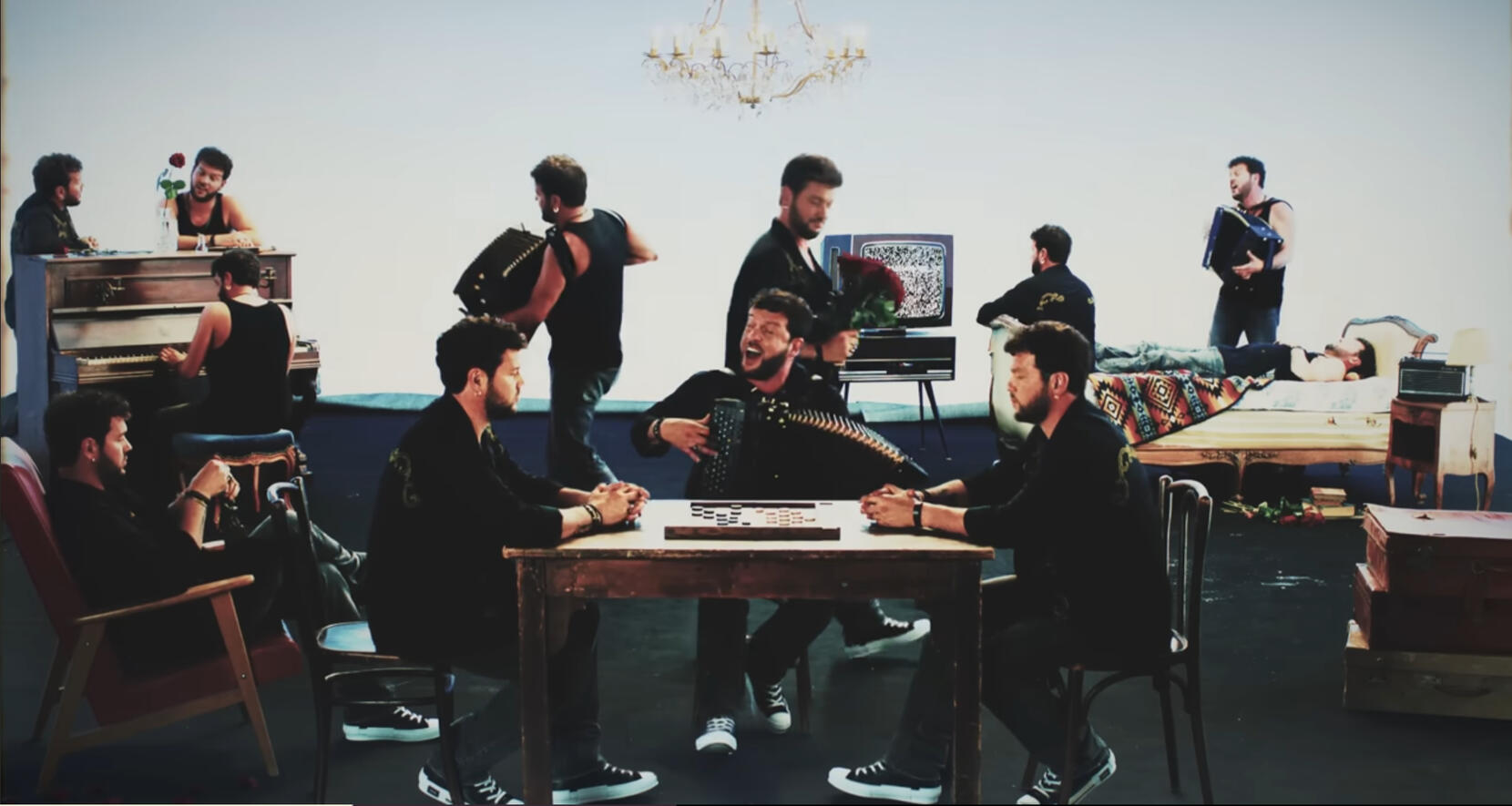 Musical clip: &quot;Madame&quot; - Claudio Capéo (2025)